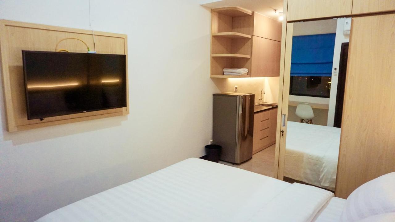 Cordova Suites Semarang Esterno foto