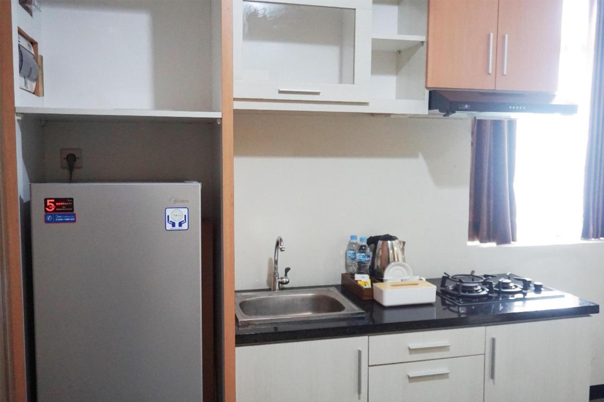 Cordova Suites Semarang Esterno foto