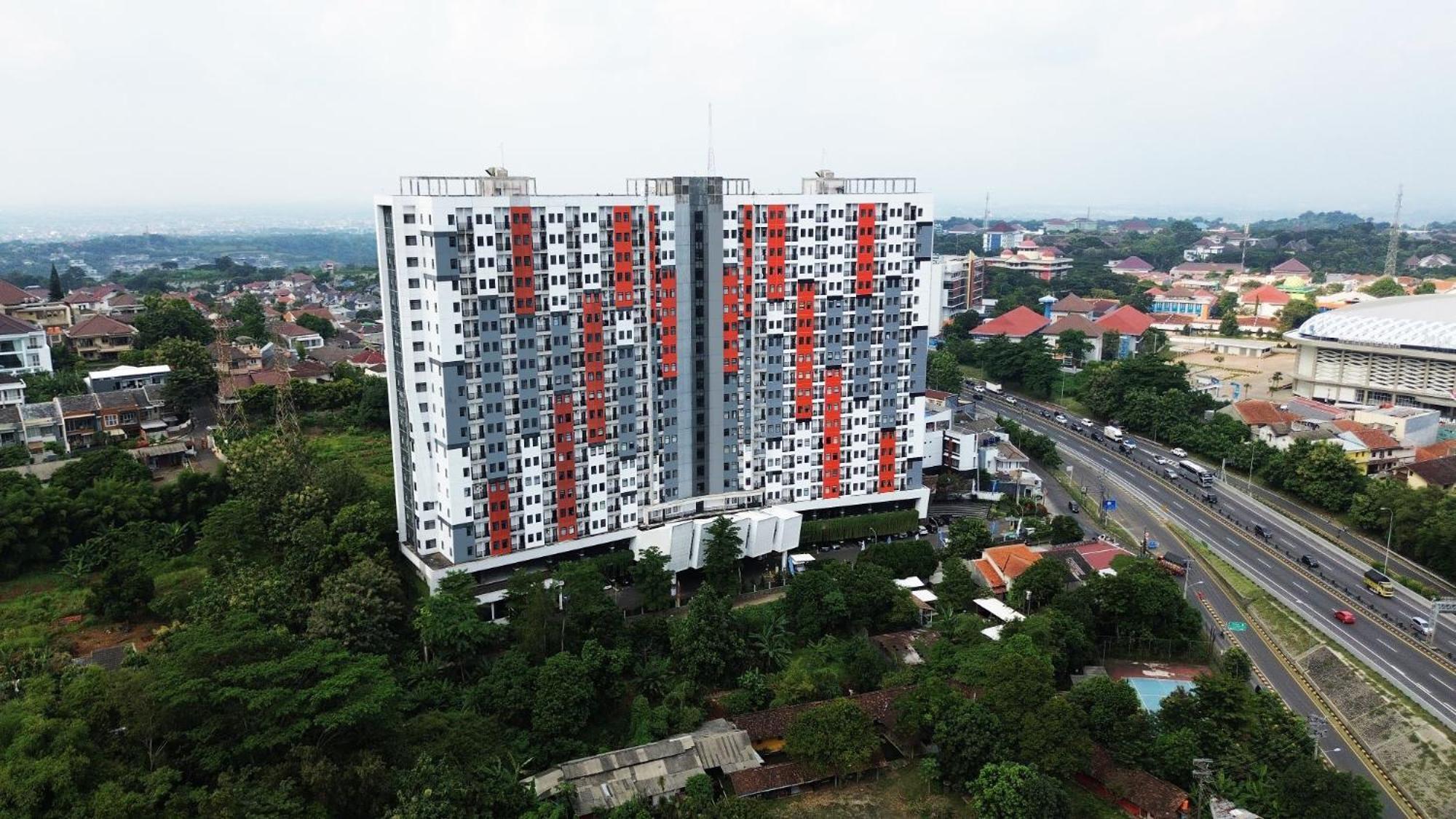 Cordova Suites Semarang Esterno foto