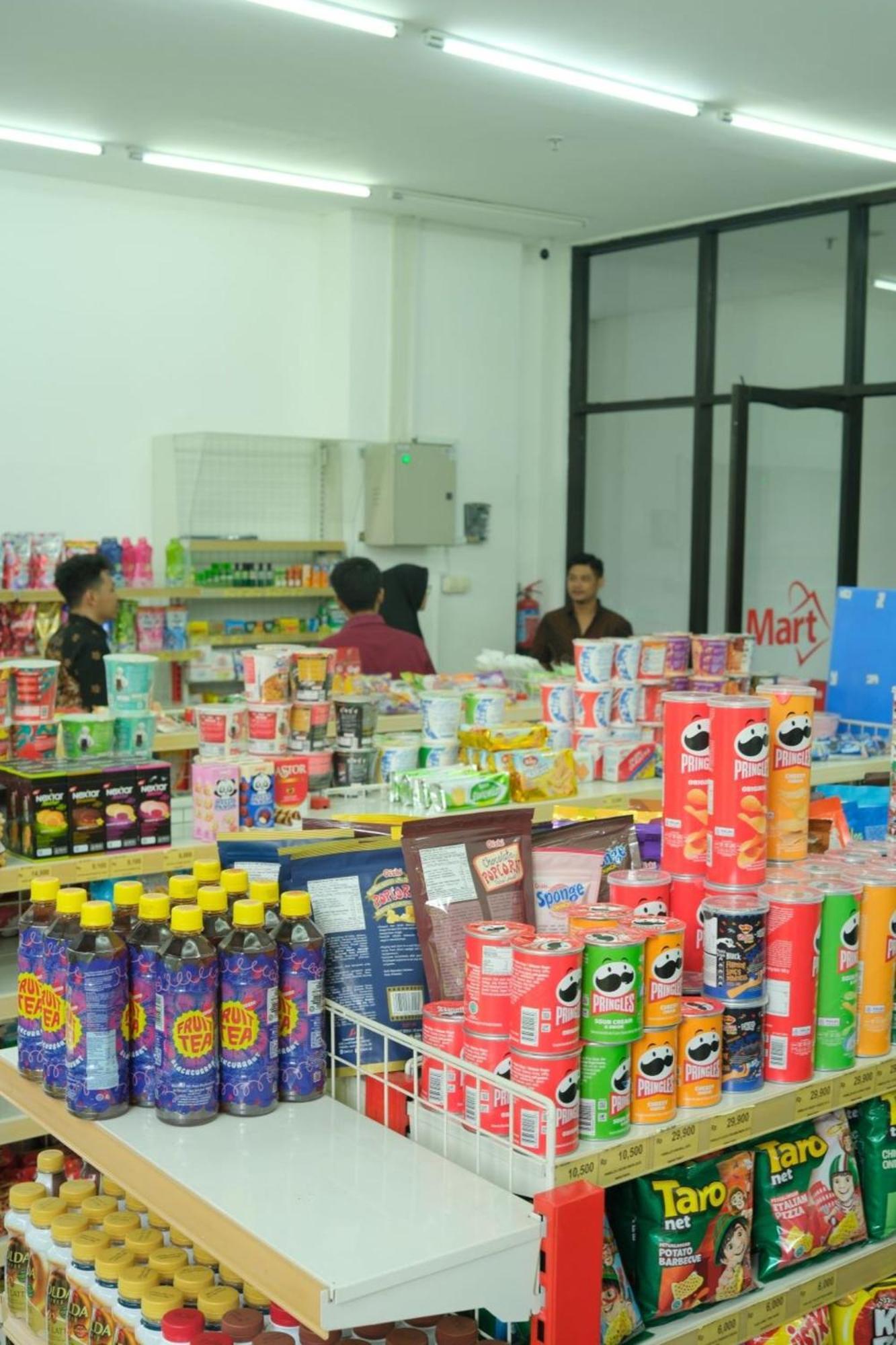 Cordova Suites Semarang Esterno foto